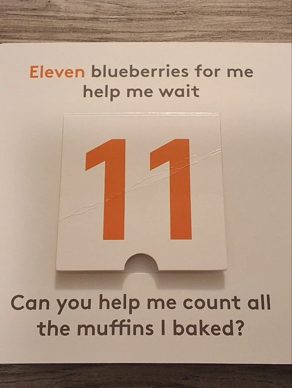 Lovevery Making Muffins Flip Book From The Helper Play Kit Months 25, 26, 27